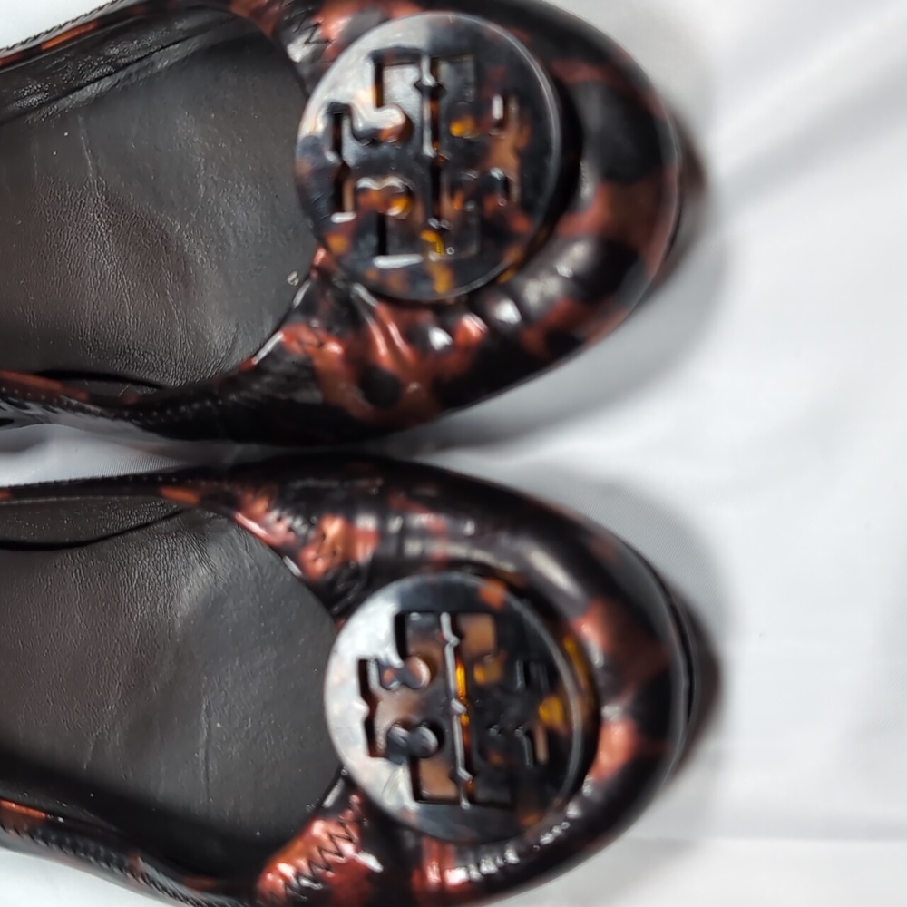 Tory Burch Minnie Tortoiseshell Design Travel Flats - Picture 3 of 7